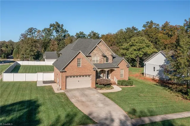 $570,000 | 138 South Madera Drive, Mocksville, NC 27028