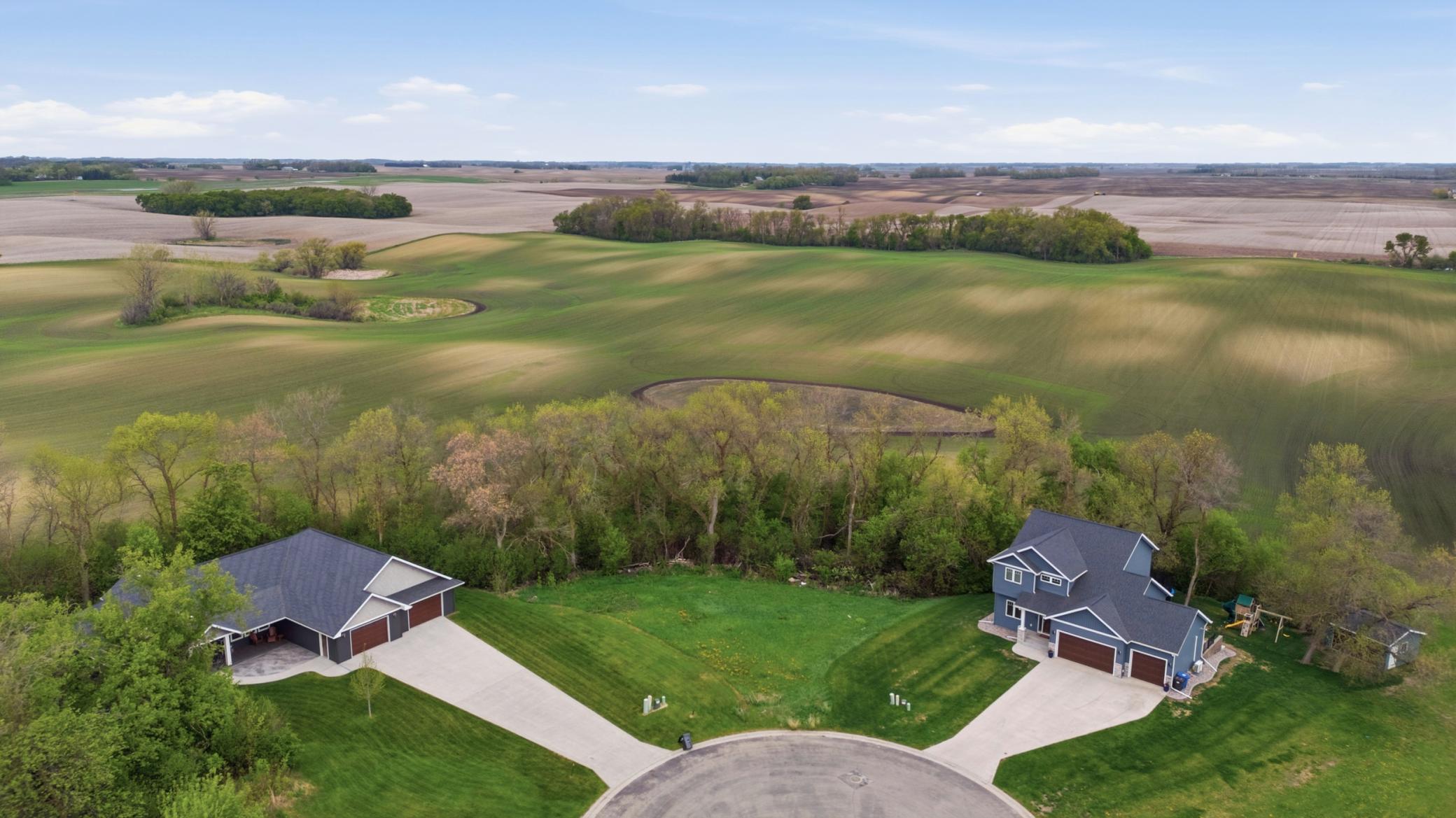552 Leonard Street Hawley, MN 56549 - Photo 2 of 8