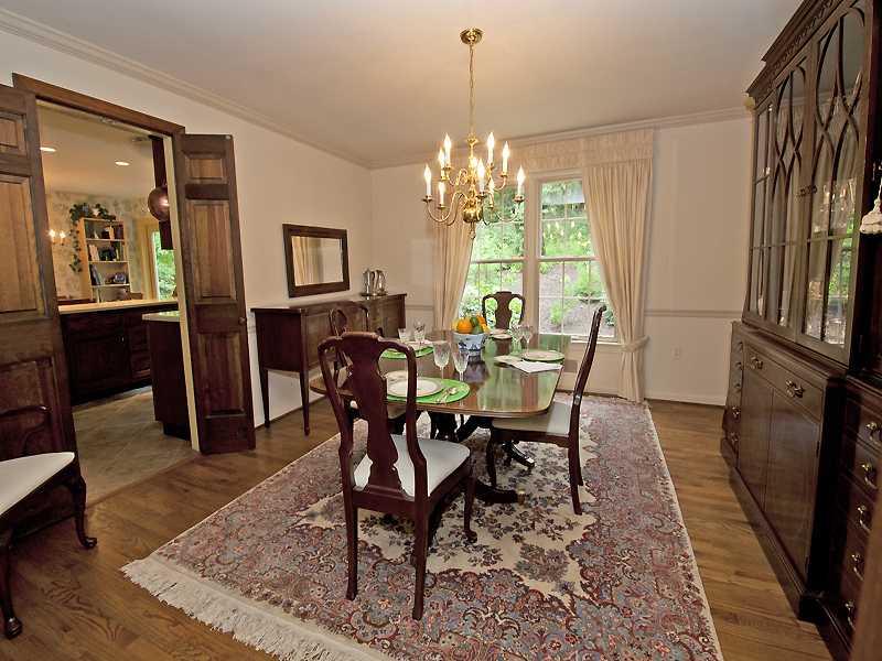 940 Field Club Road Fox Chapel, PA 15238 - Photo 8 of 16 Dining Room.
