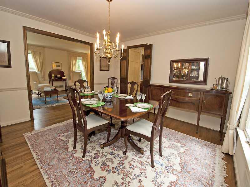 940 Field Club Road Fox Chapel, PA 15238 - Photo 9 of 16 Dining Room.