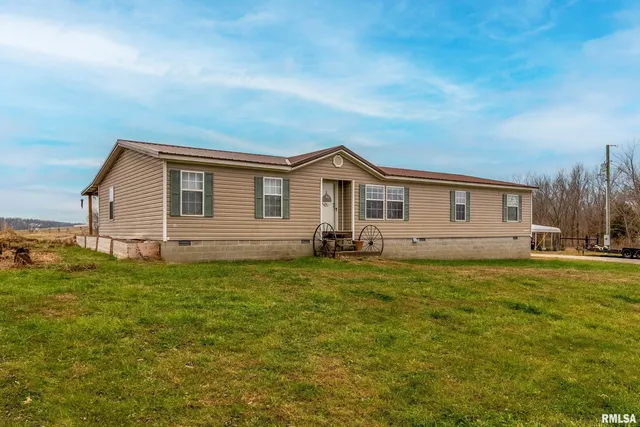 $295,000 | 3996 Belgium Road, Mulkeytown, IL 62865