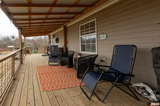 $295,000 | 3996 Belgium Road, Mulkeytown, IL 62865