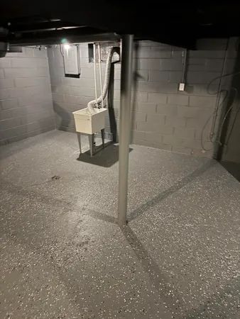 $1,300 | 14079 Edmore Drive, Detroit, MI 48205