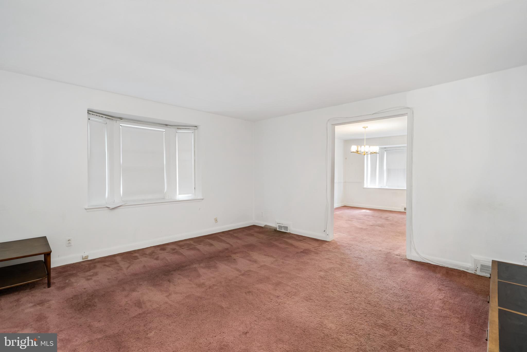 4009 Brookhill Road Baltimore, MD 21215 - Photo 6 of 27 A Great Place to Entertain