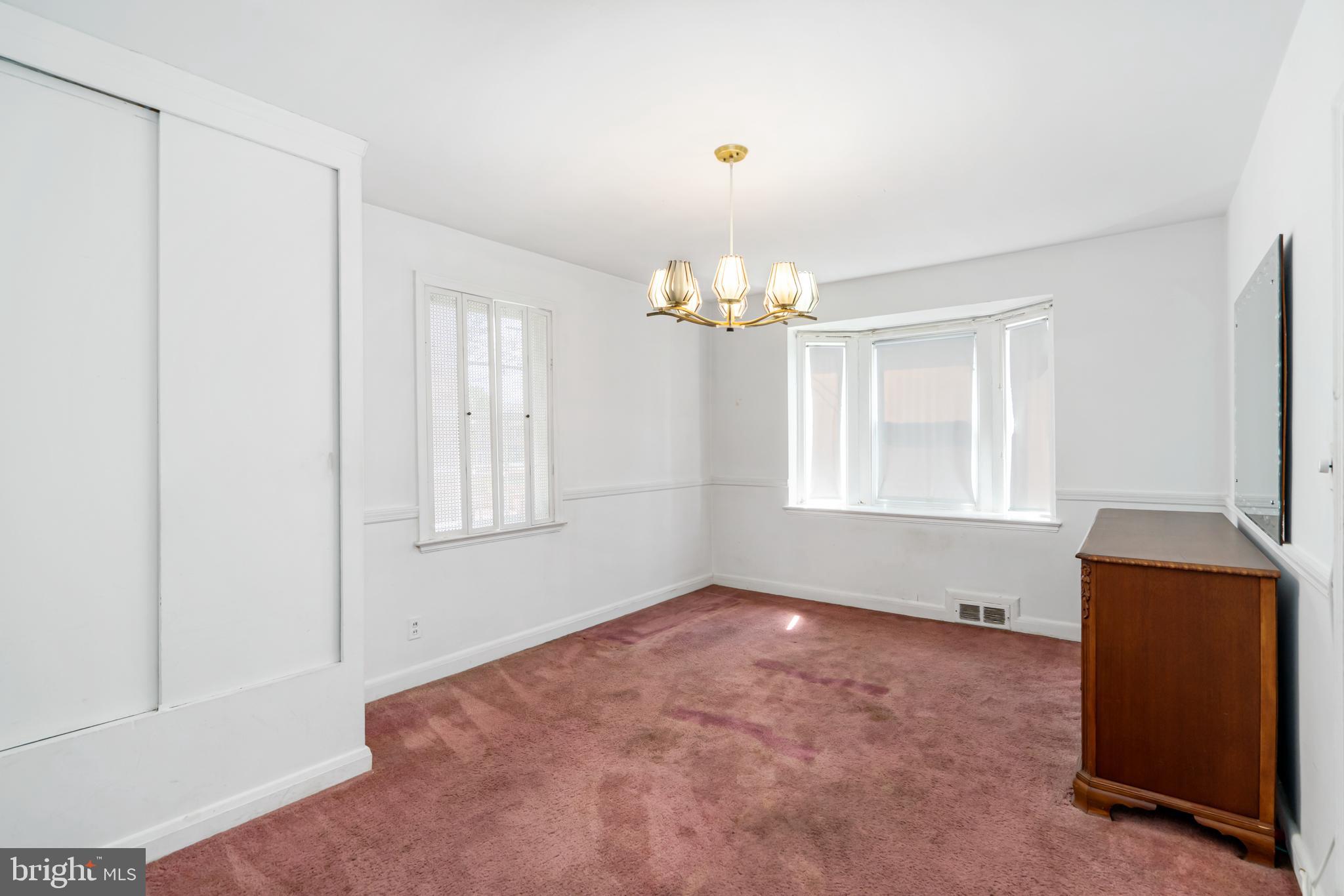 4009 Brookhill Road Baltimore, MD 21215 - Photo 8 of 27 Spacious Dining Room