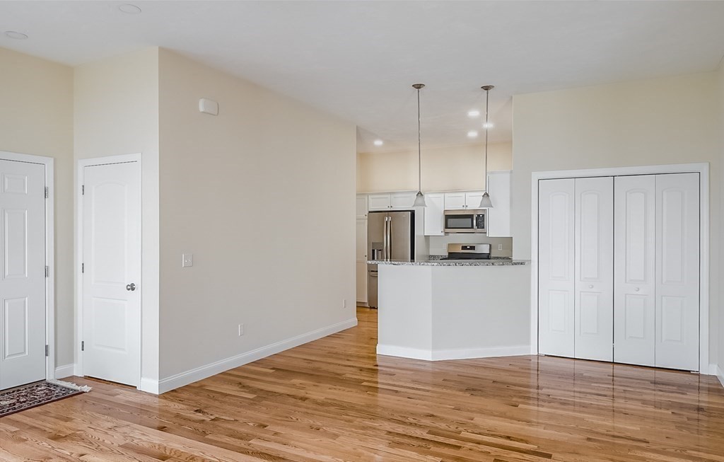 53 Tea Party Circle, Unit 53 Holden, MA 01520 - Photo 9 of 28
