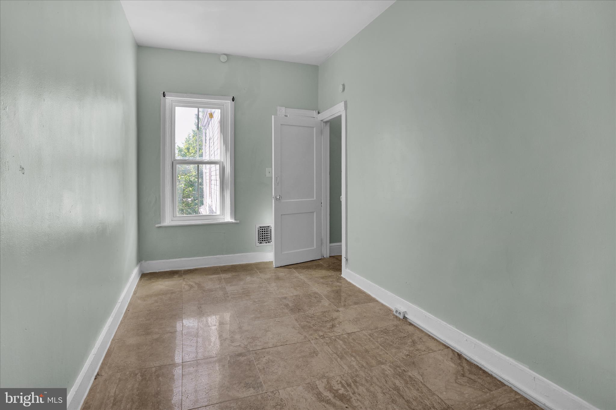 202 West Green Street Reading, PA 19601 - Photo 16 of 31 E26A6780