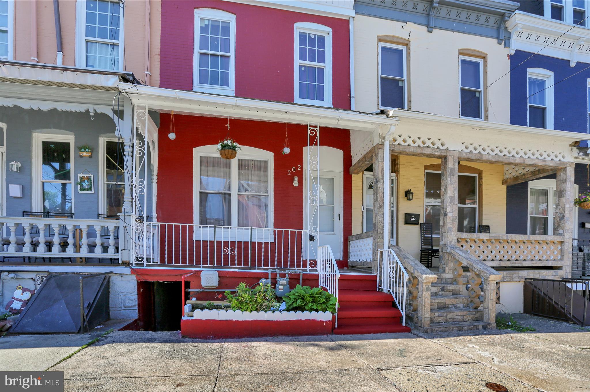 202 West Green Street Reading, PA 19601 - Photo 3 of 31 E26A6690