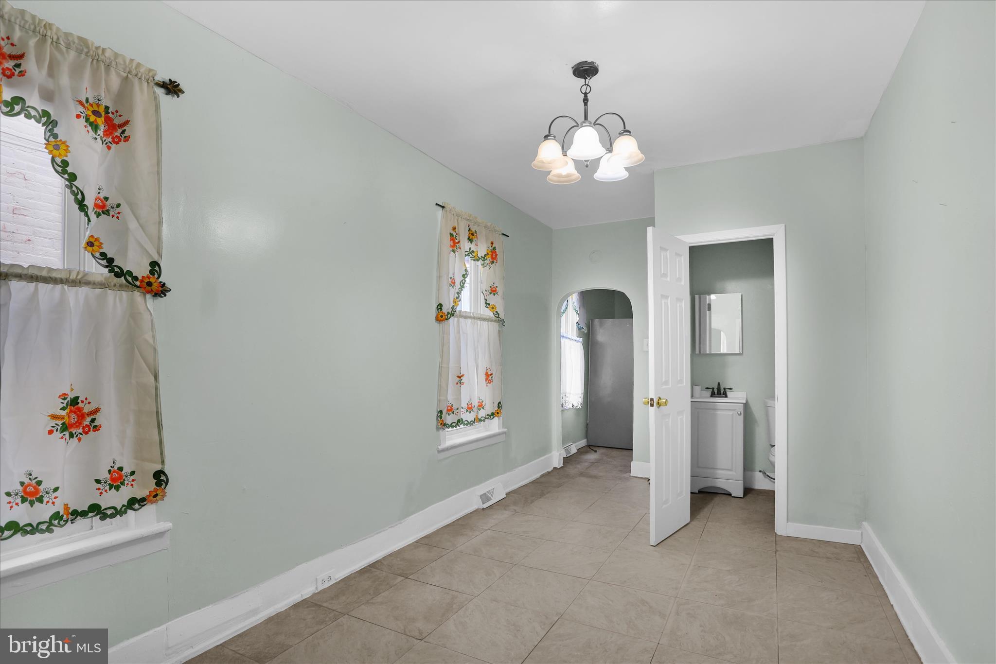 202 West Green Street Reading, PA 19601 - Photo 7 of 31 E26A6705