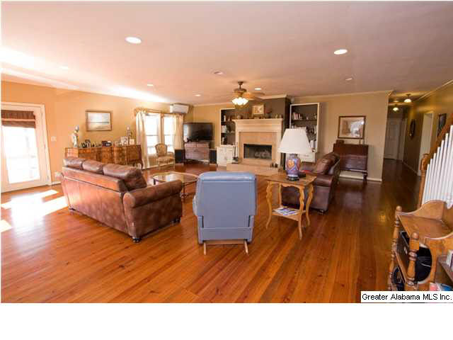 905 Smith Road Oneonta, AL 35121 - Photo 9 of 30