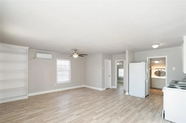 $1,200 | 315.5 Fagg Drive, Lewisville, TX 75057