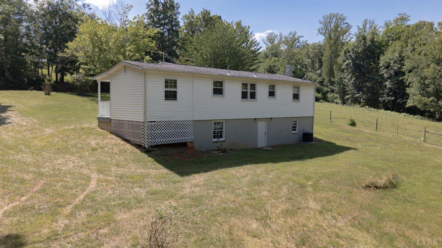 2050 High Peak Road Monroe, VA 24574 - Photo 3 of 49 Gallery Image 3