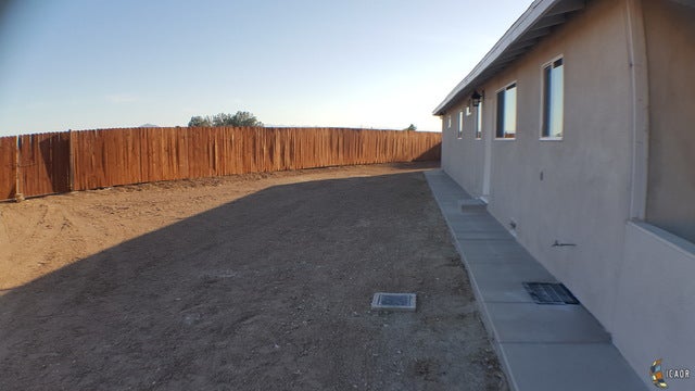 481 Santa Rosa Road El Centro, CA 92243 - Photo 32 of 37 Gallery Image 32