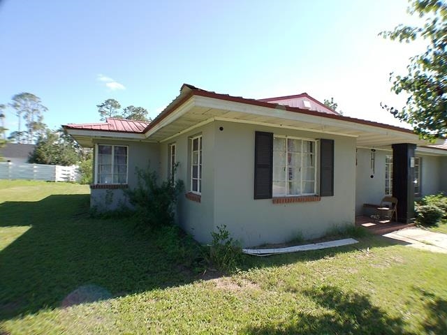155 Southeast Madison Street Madison, FL 32340 - Photo 6 of 16
