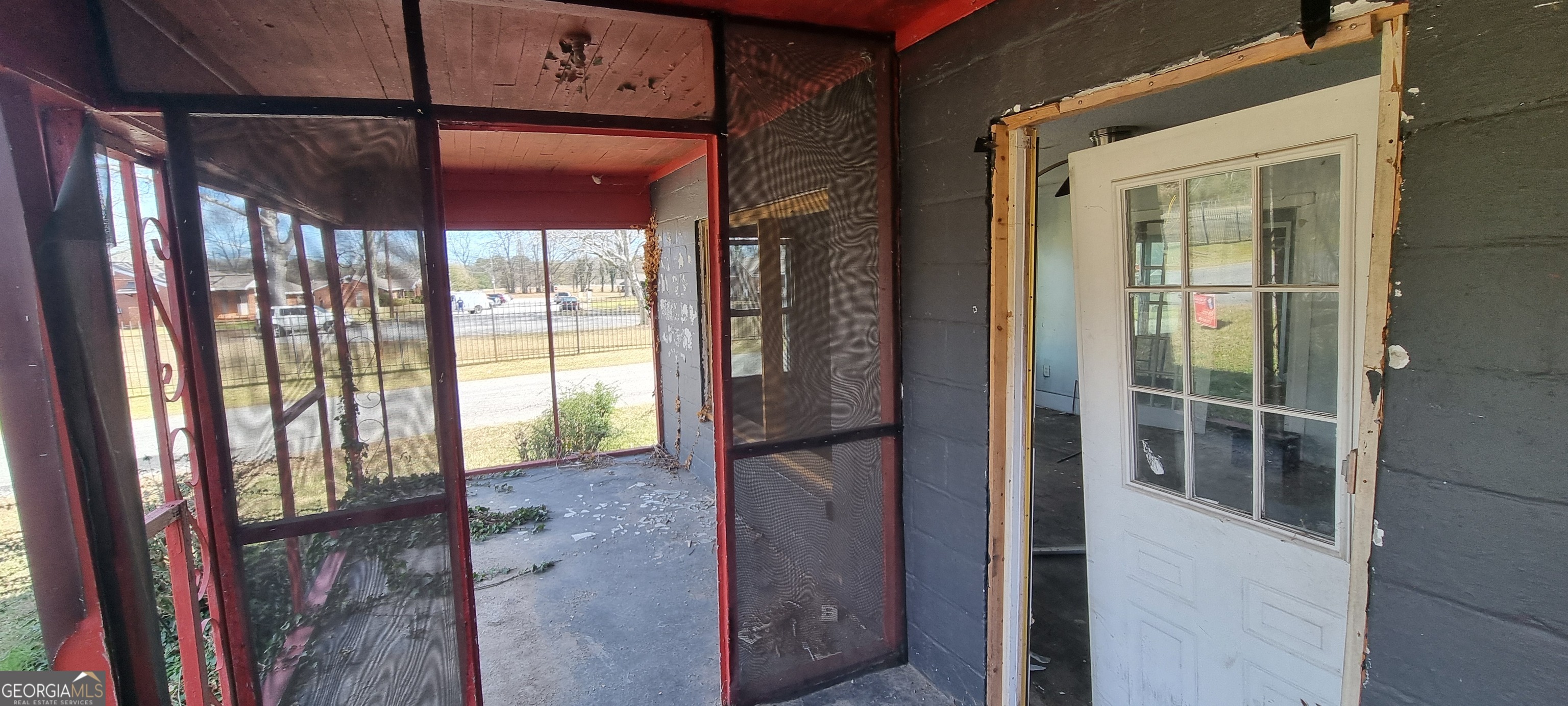 19 Landers Street Newnan, GA 30263 - Photo 16 of 40 a view of entryway