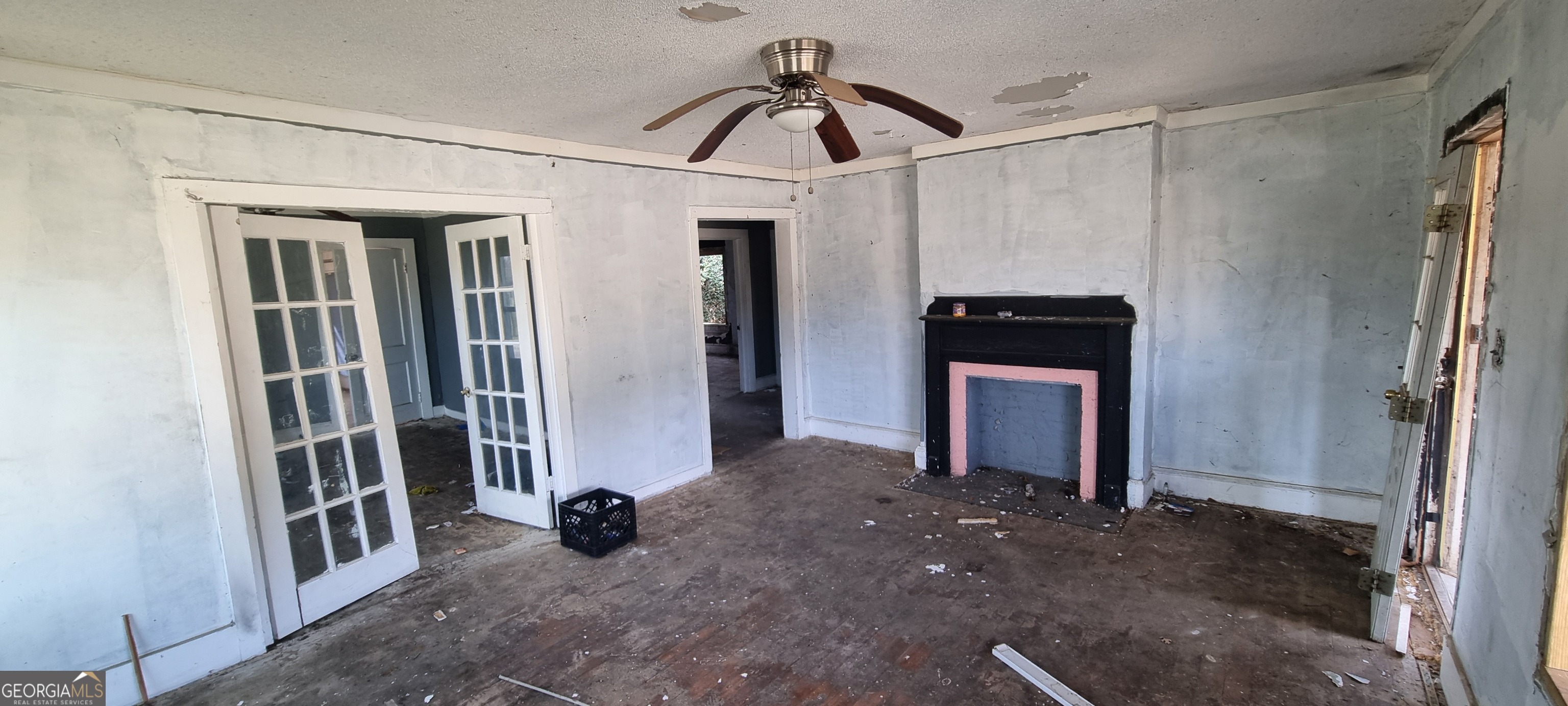 19 Landers Street Newnan, GA 30263 - Photo 19 of 40 a view of a front door and bedroom