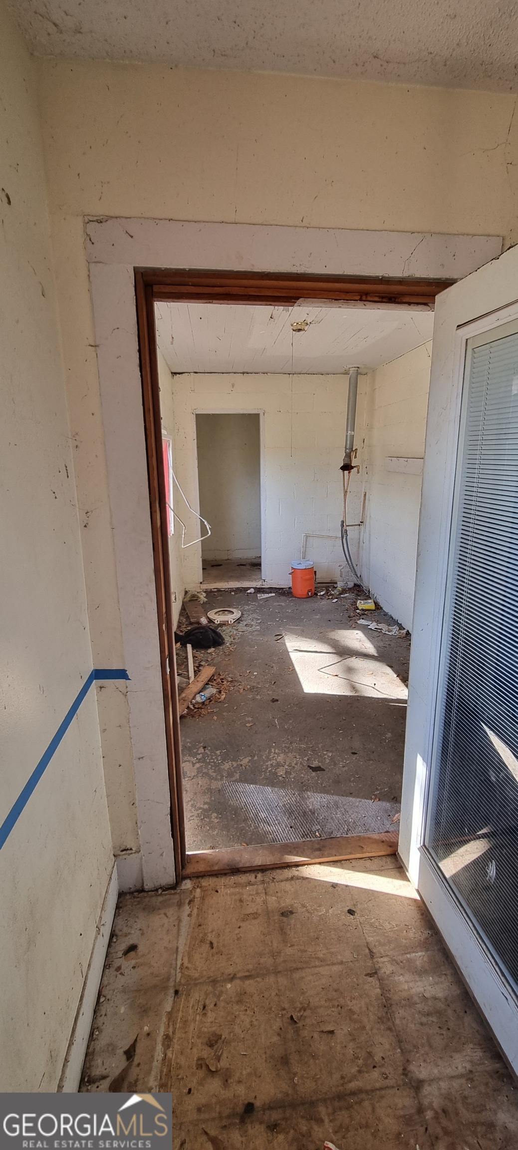 19 Landers Street Newnan, GA 30263 - Photo 33 of 40 a view of a living room