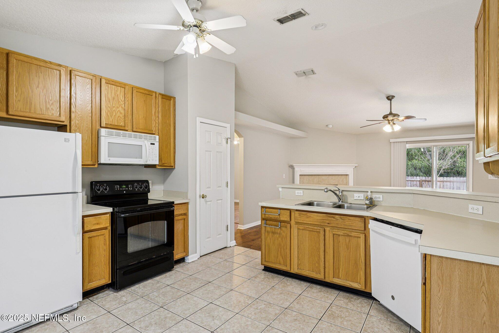 12649 Agatite Road Jacksonville, FL 32258 - Photo 13 of 31 13-web-or-mls-Agatite Rd-S3112-013