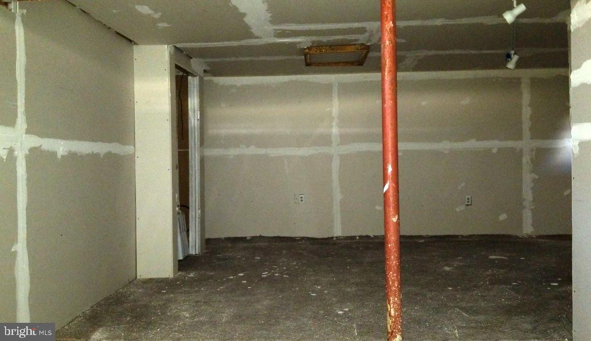4606 Panacea Road Baltimore, MD 21208 - Photo 34 of 38