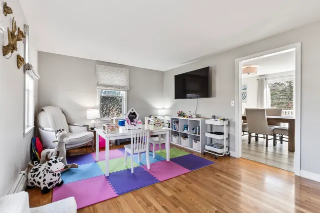 $749,000 | 16 Orchard Farm Road, York, ME 03909