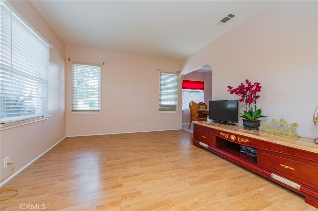 5122 Halifax Road Temple City, CA 91780 - Photo 10 of 43 Unit 1