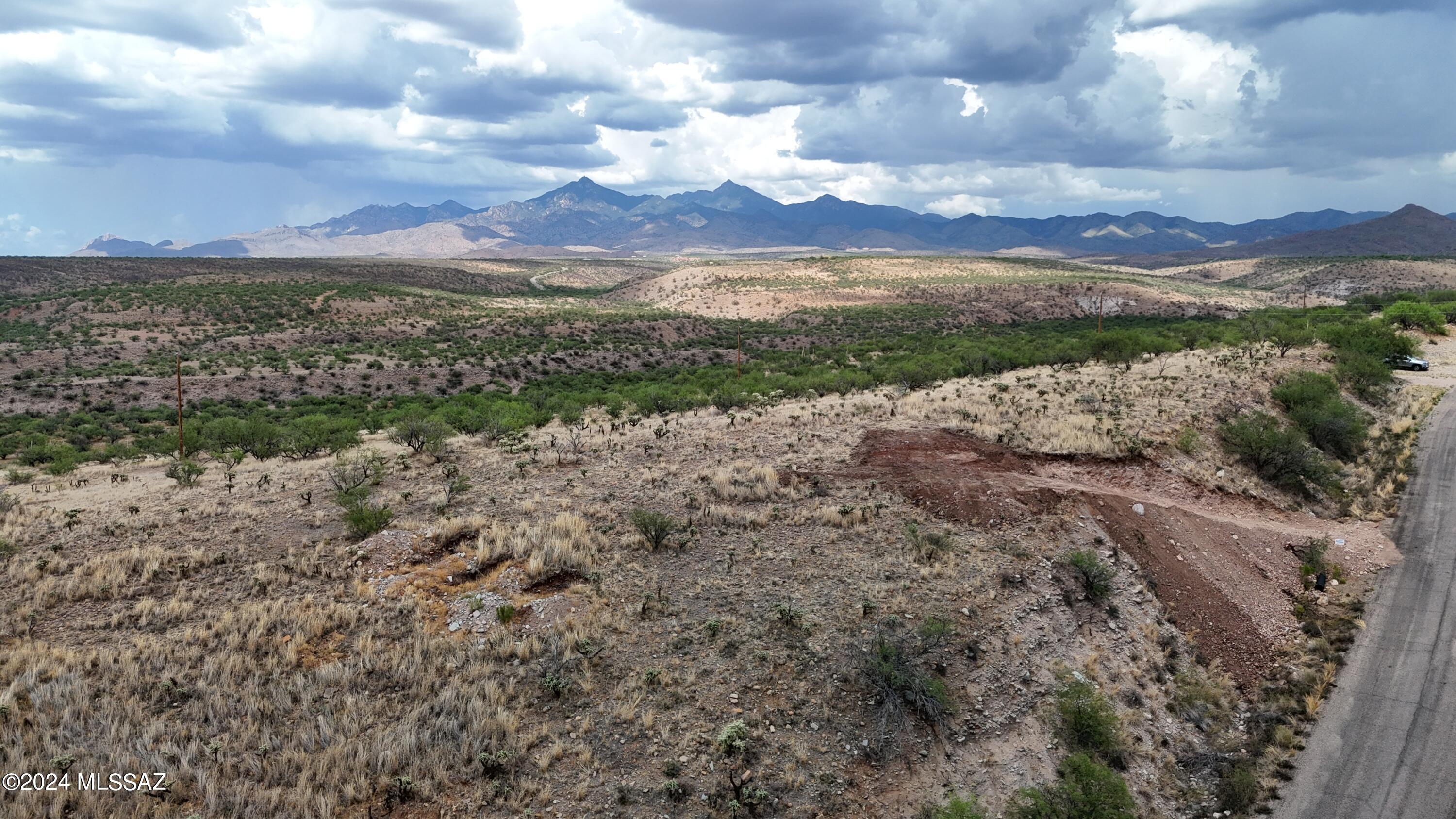 1857 Círculo Tortuga, Unit 61 Rio Rico, AZ 85648 - Photo 10 of 11