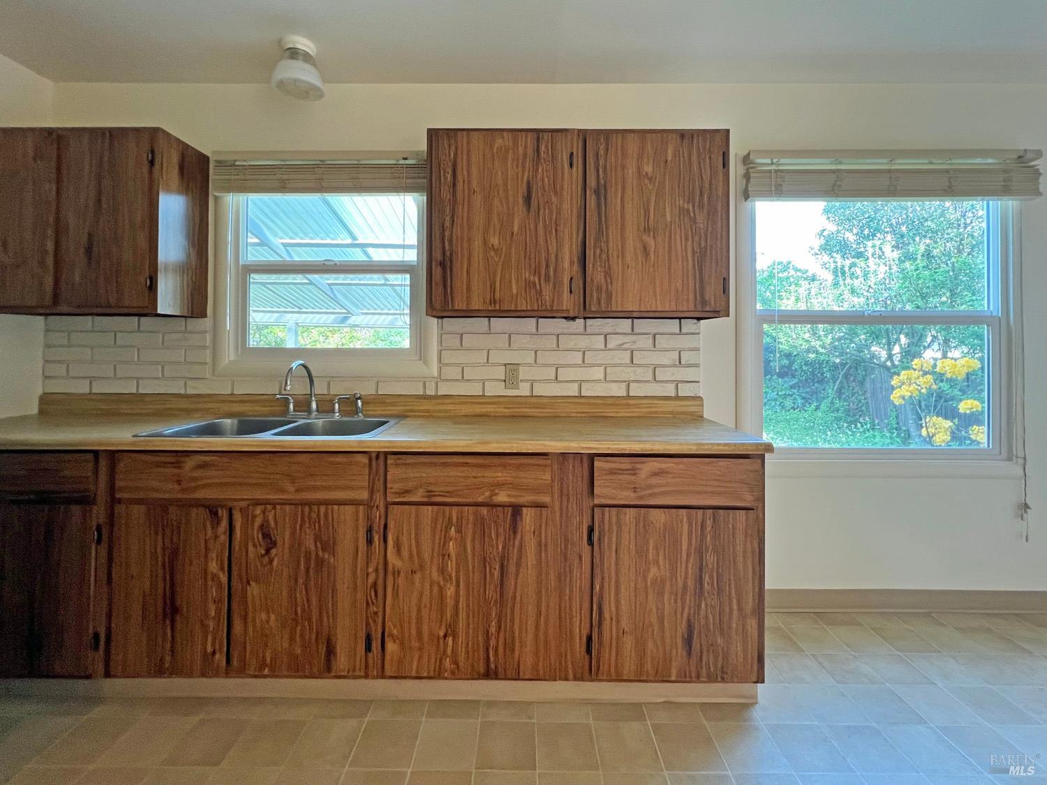1101 Elm Street Ukiah, CA 95482 - Photo 11 of 23