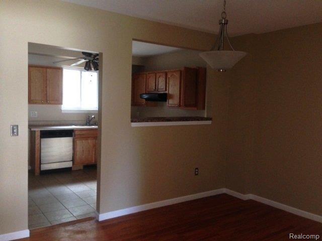 4261 Yorkshire Road Detroit, MI 48224 - Photo 5 of 24 image (3).jpeg