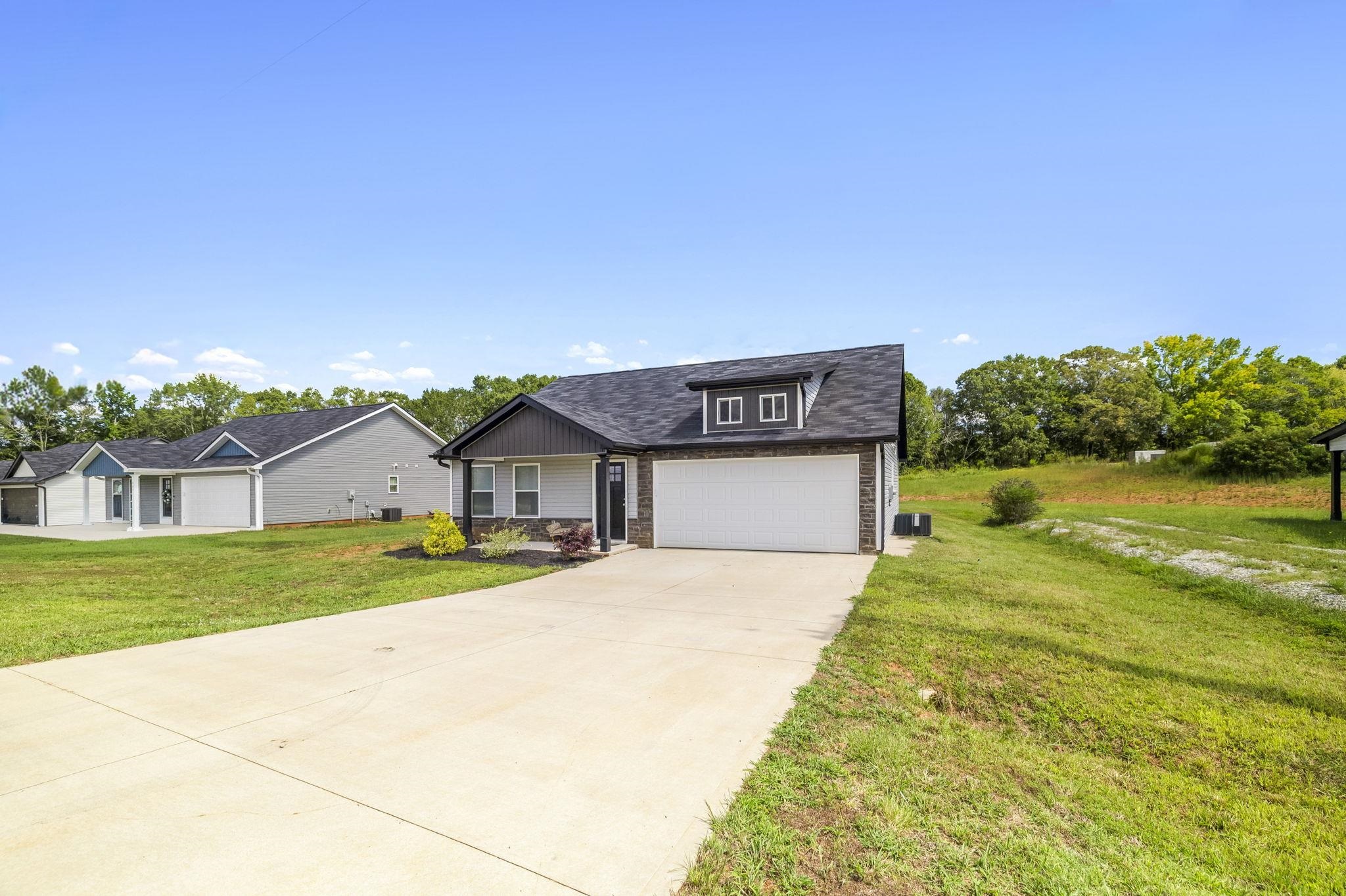 440 Cemetery Road Cowpens, SC 29330 - Photo 3 of 35