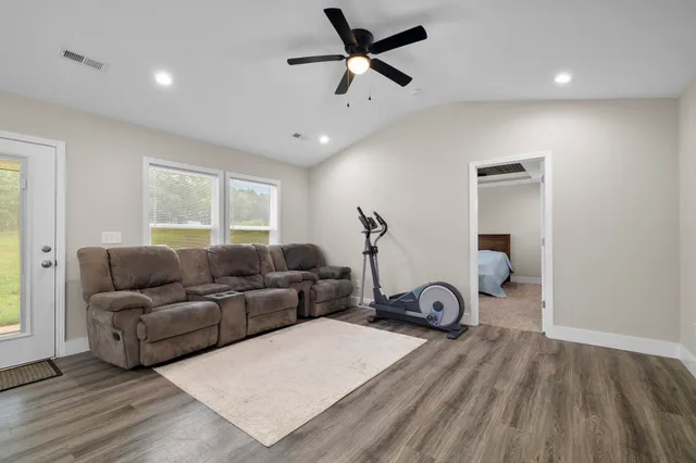 $259,900 | 440 Cemetery Road, Cowpens, SC 29330