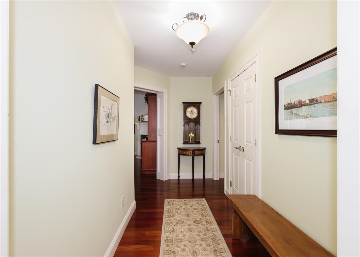 100 Shepard's Cove Road, Unit F303 Kittery, ME 03904 - Photo 4 of 34 Gallery Image 4