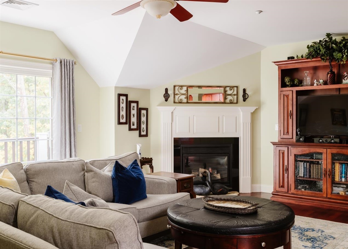 100 Shepard's Cove Road, Unit F303 Kittery, ME 03904 - Photo 8 of 34 Gallery Image 8