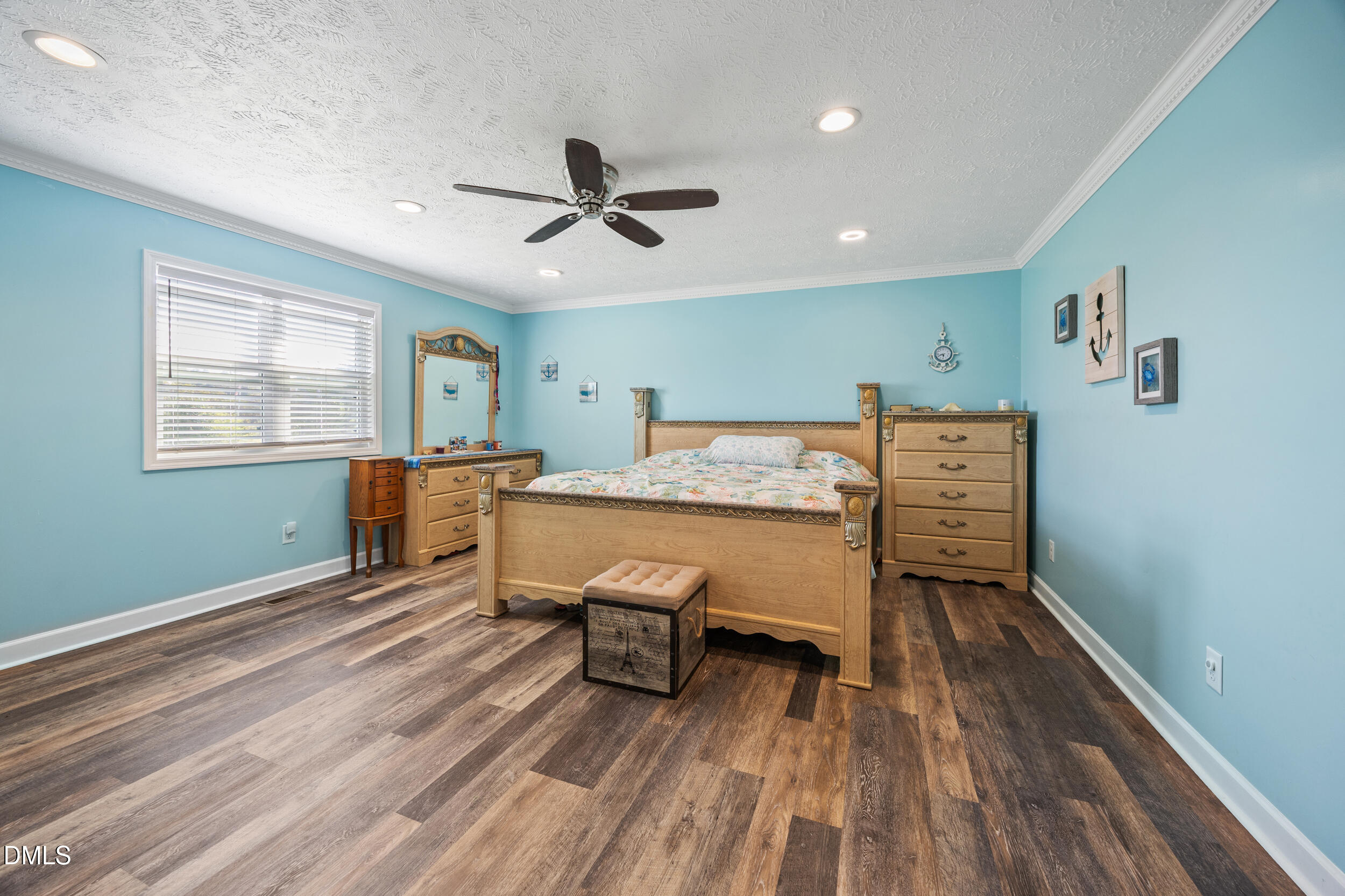 8056 Concord Church Road Autryville, NC 28318 - Photo 22 of 48 a view of a livingroom with furniture and a window
