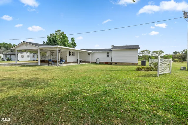 a big room with yard and balcony
