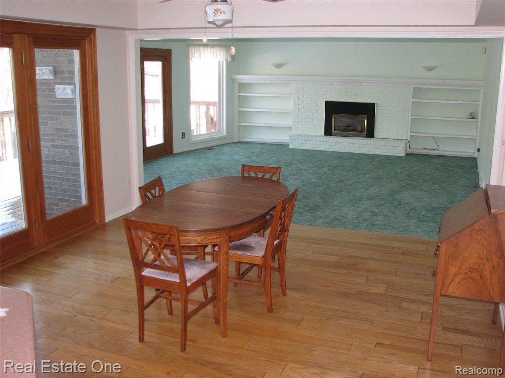 3180 Quail Ridge Circle Rochester, MI 48309 - Photo 6 of 13 6 Brkfst-Fam Rooms