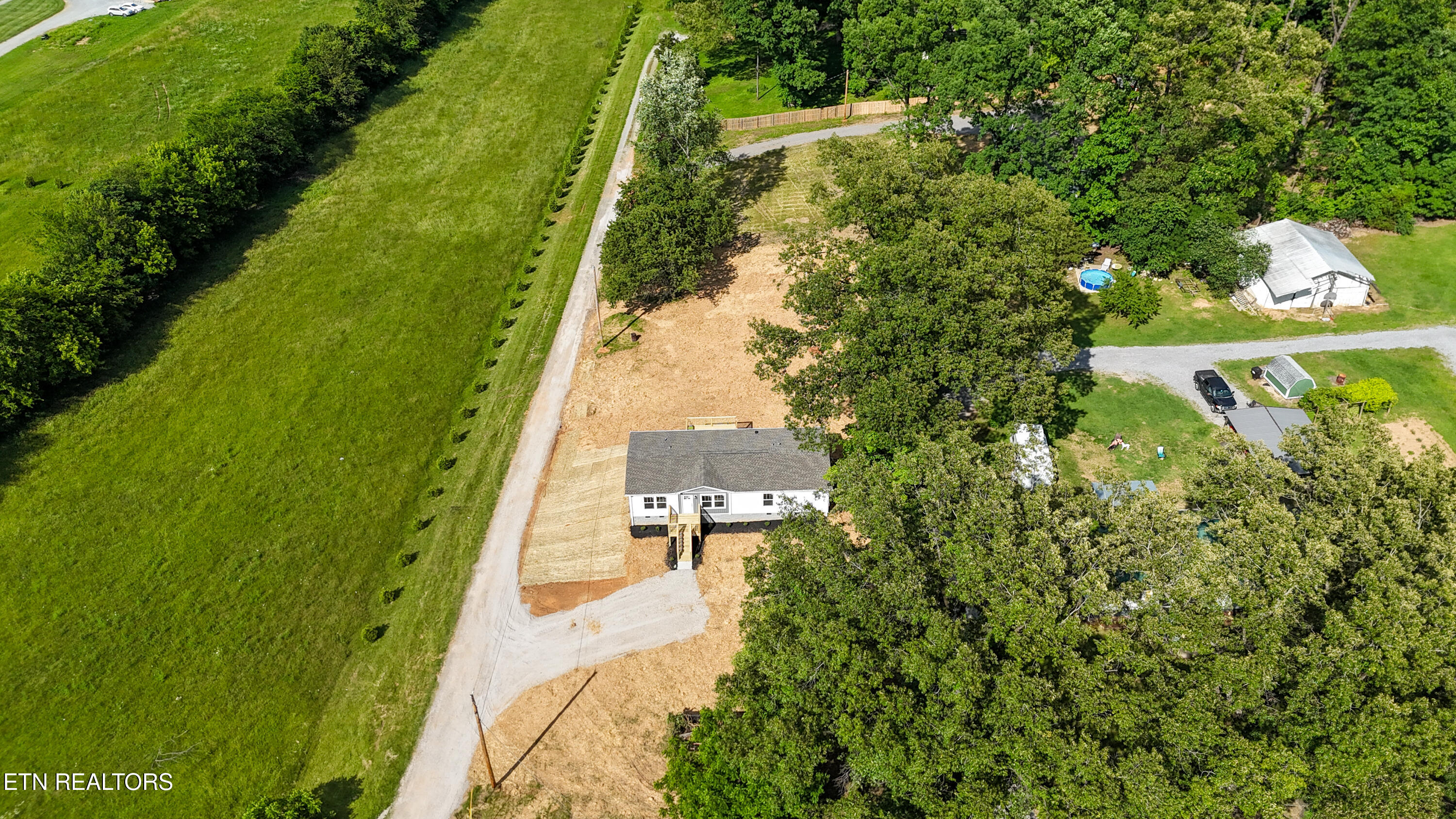 2128 Duncan Road Maryville, TN 37803 - Photo 26 of 39 26