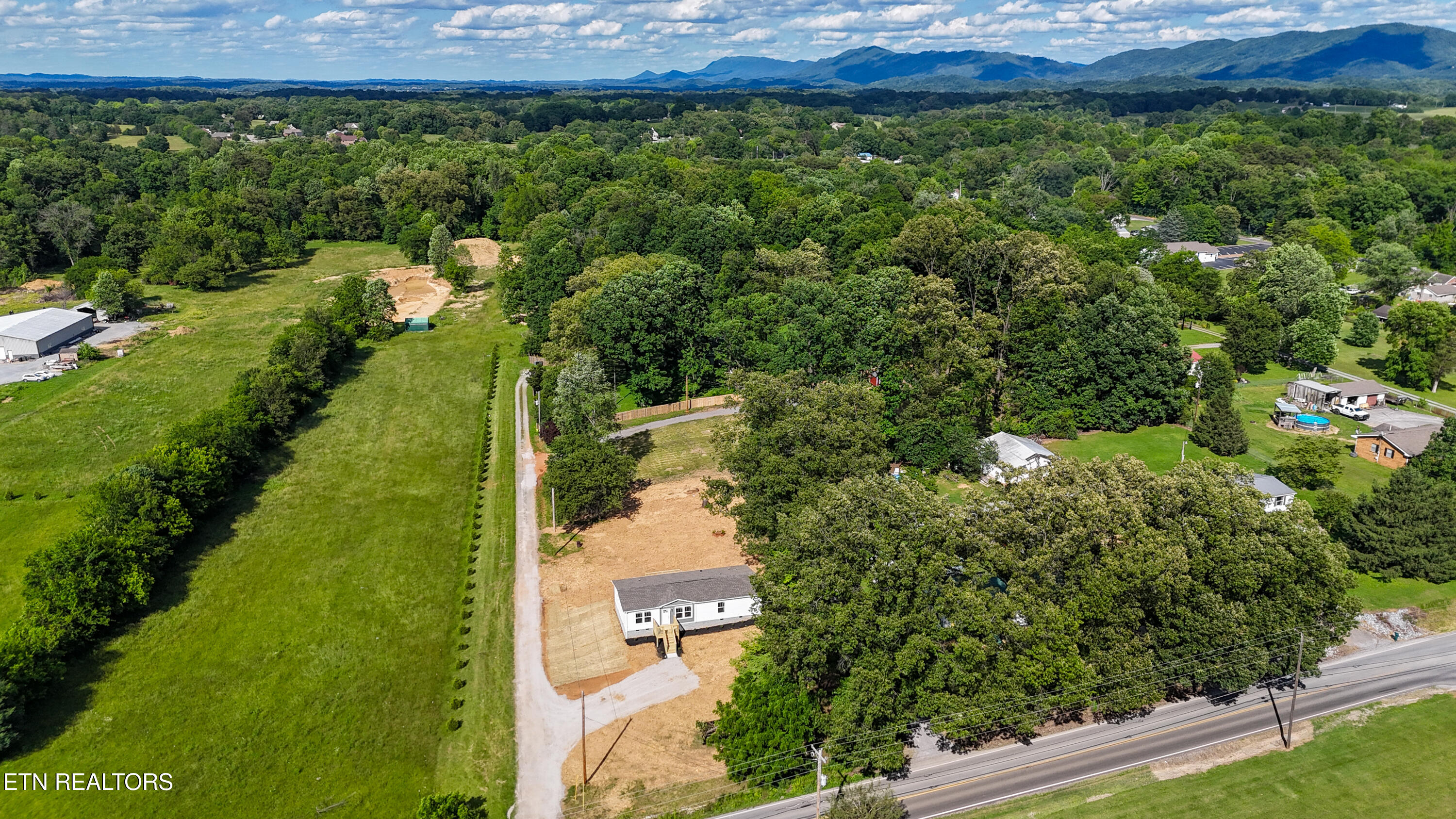 2128 Duncan Road Maryville, TN 37803 - Photo 33 of 39 33