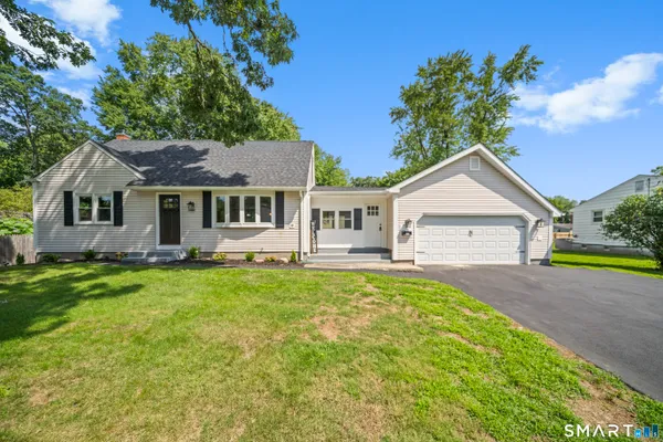 $424,990 | 10 Lox Lane, Enfield, CT 06082