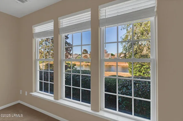 $515,000 | 11 Pinedrop Court, Bluffton, SC 29909