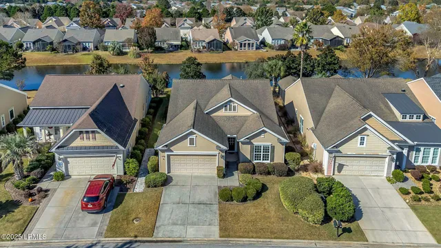 $515,000 | 11 Pinedrop Court, Bluffton, SC 29909