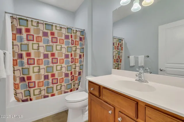 $515,000 | 11 Pinedrop Court, Bluffton, SC 29909