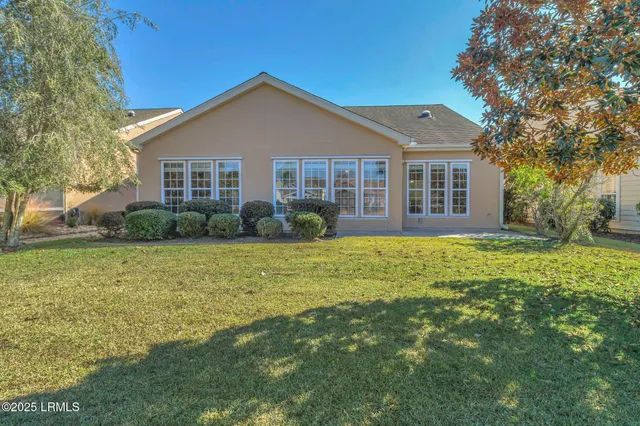 $515,000 | 11 Pinedrop Court, Bluffton, SC 29909