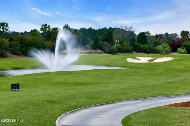 $515,000 | 11 Pinedrop Court, Bluffton, SC 29909