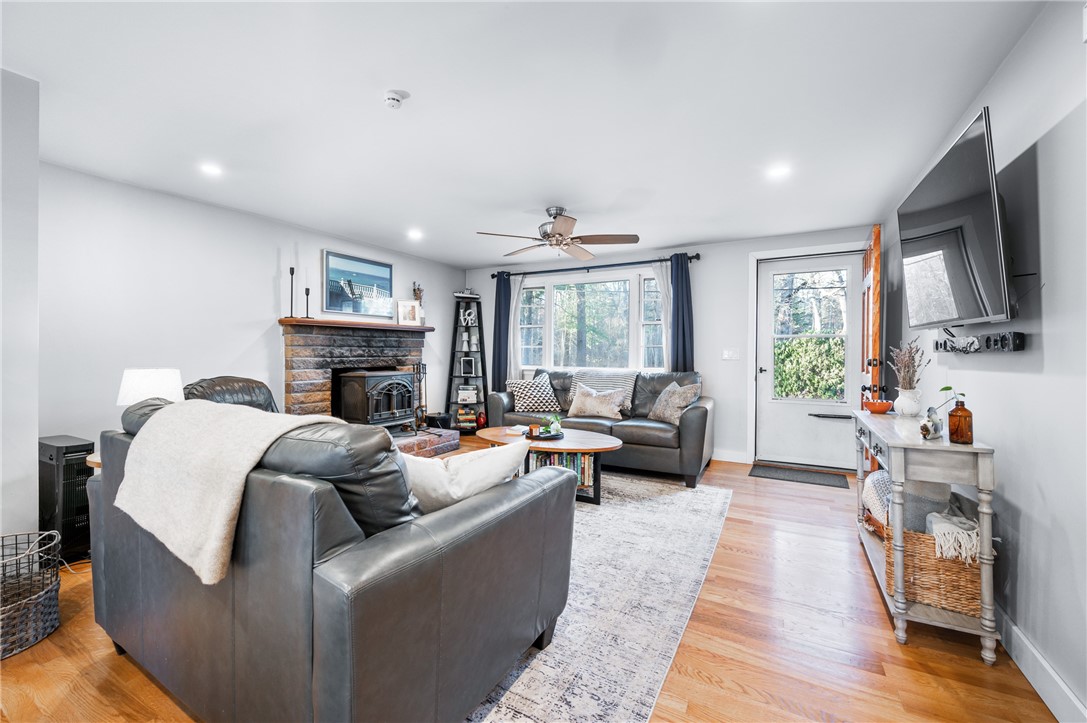 6 Sky View Road North Smithfield, RI 02896 - Photo 2 of 26