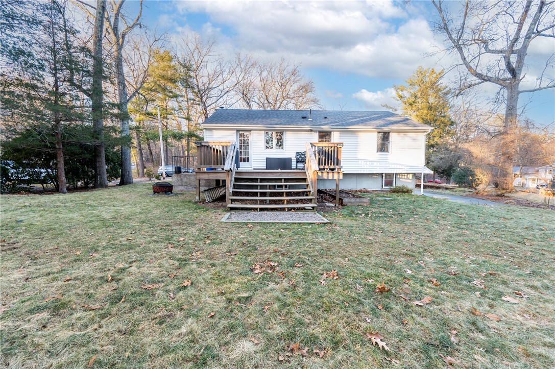 6 Sky View Road North Smithfield, RI 02896 - Photo 23 of 26