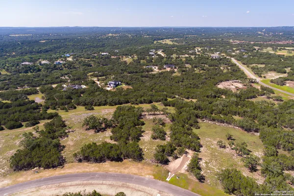 $529,000 | 52 Mezcaya Trail, Bergheim, TX 78004