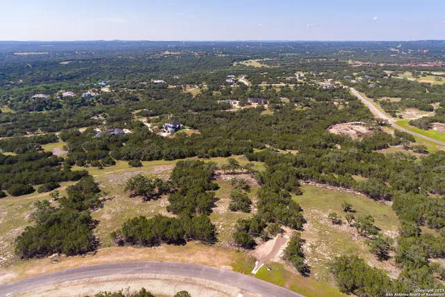 $529,000 | 52 Mezcaya Trail, Bergheim, TX 78004