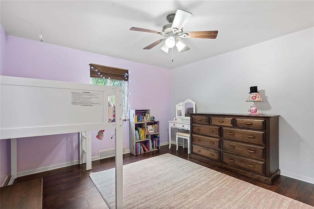 1589 Arndt Road Pittsburgh, PA 15237 - Photo 11 of 23 Gallery Image 11