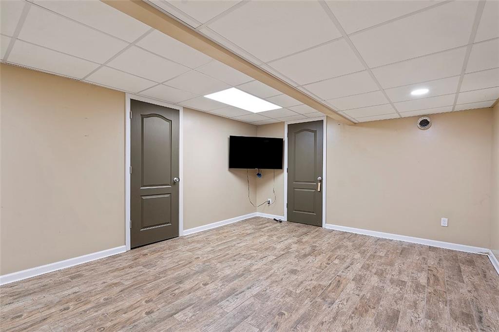 1589 Arndt Road Pittsburgh, PA 15237 - Photo 17 of 23 Gallery Image 17