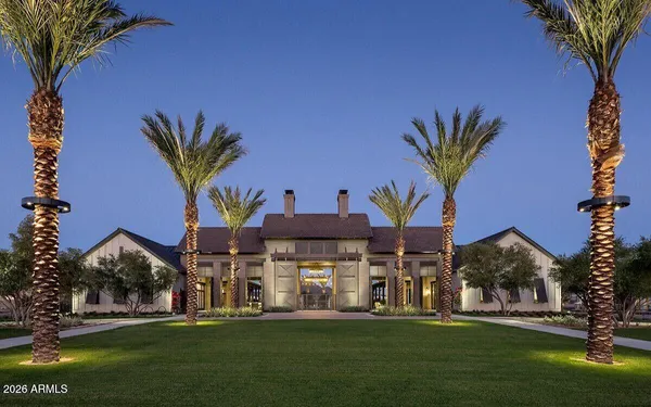 $3,300 | 2448 West Maximo Way, Phoenix, AZ 85085